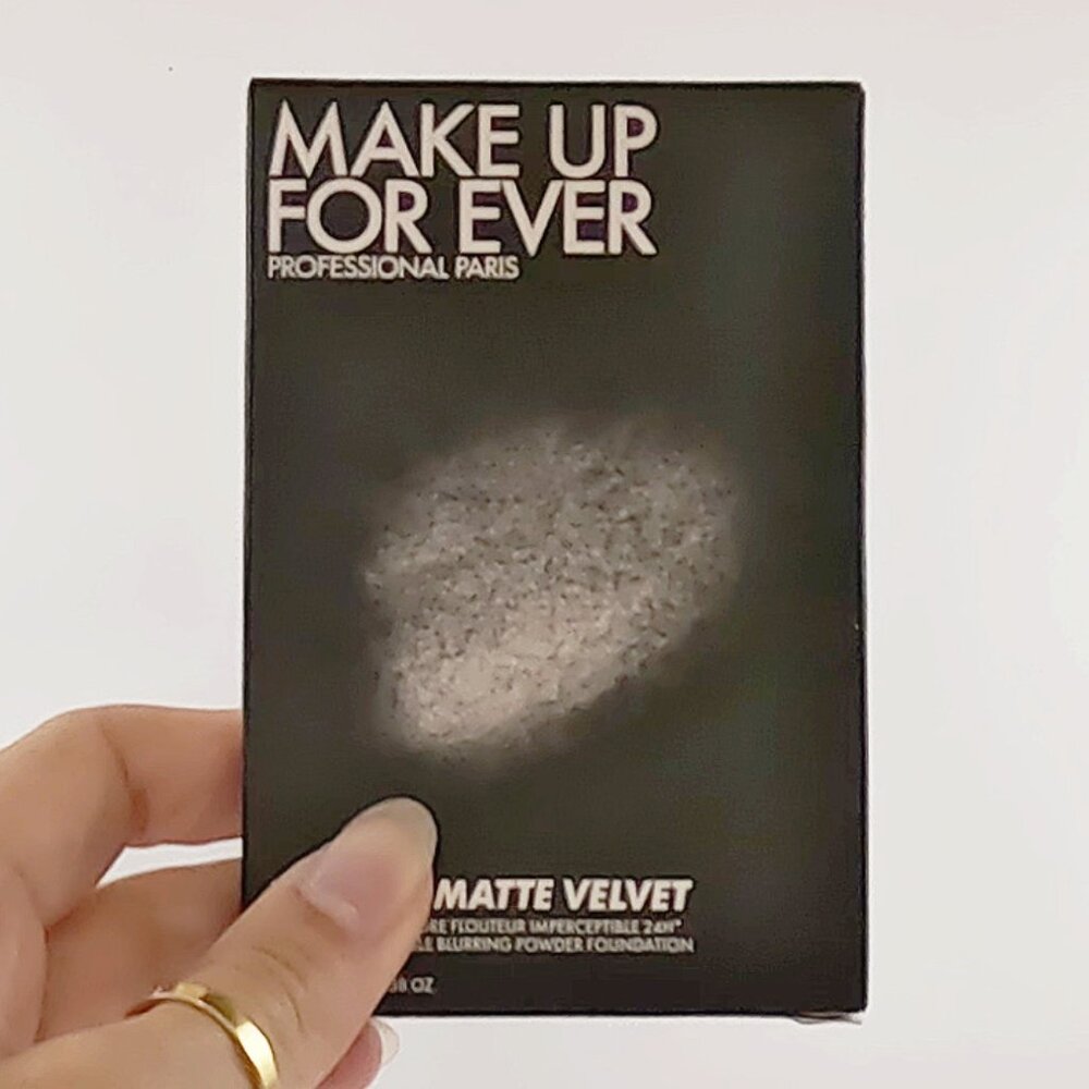 NIB MakeUp Forever HD Skin Matte Velvet Blurring Powder Compact, Color Nude 2N22